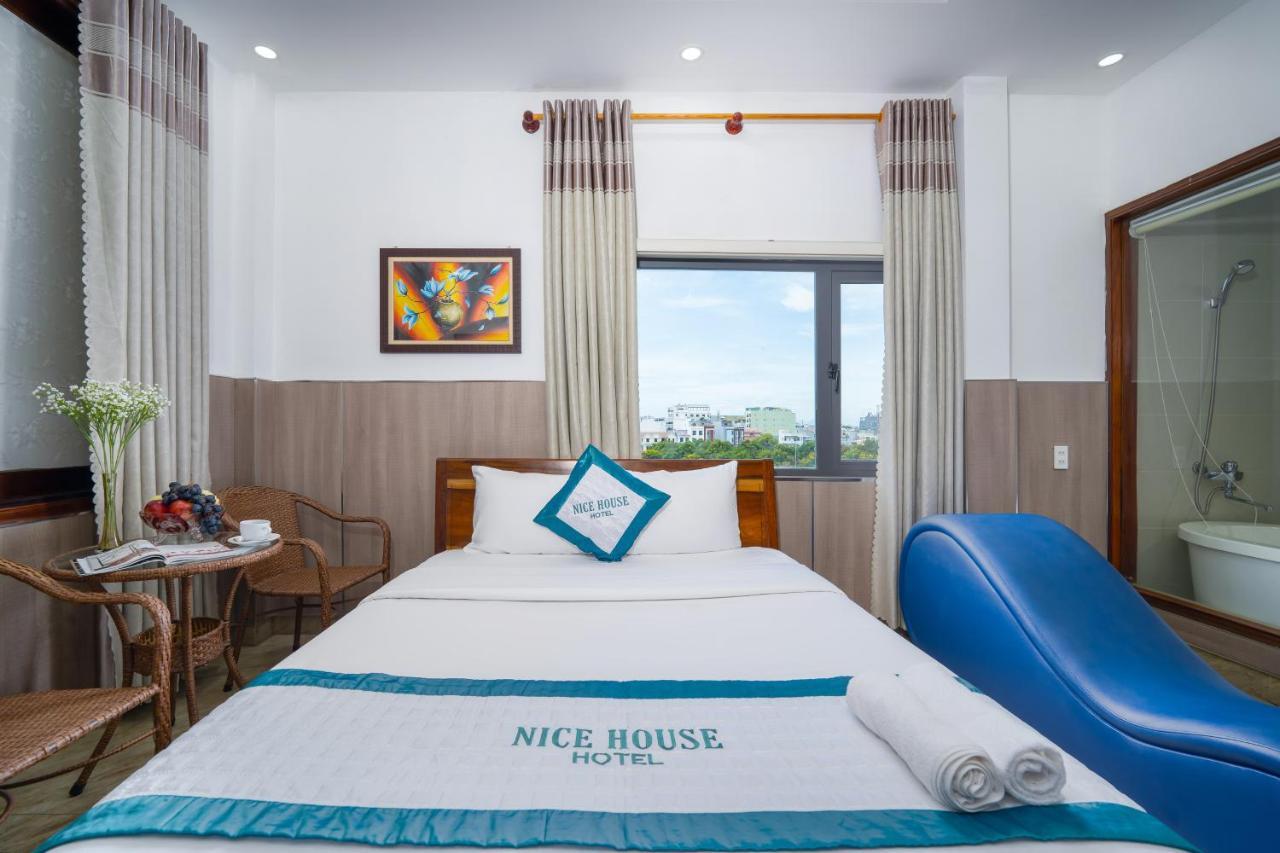 Nice House Hotel - Near My Khe Beach Da Nang Exterior photo