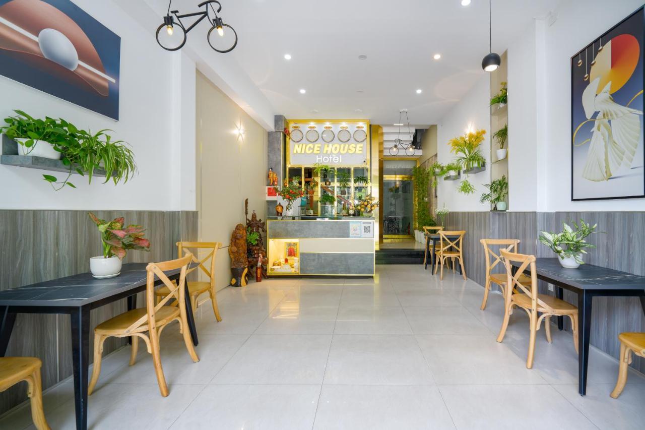 Nice House Hotel - Near My Khe Beach Da Nang Exterior photo